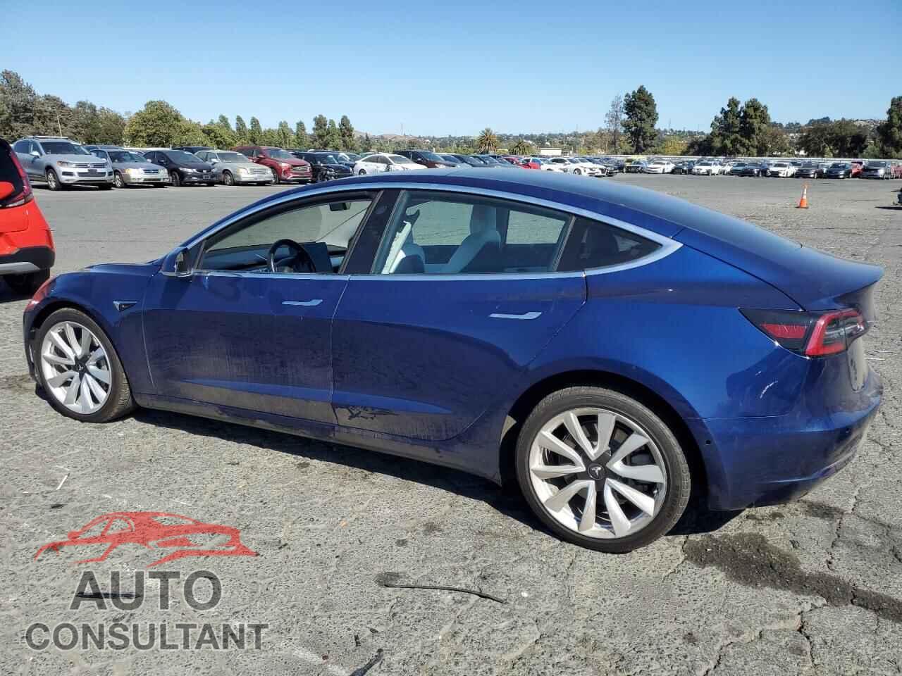 TESLA MODEL 3 2018 - 5YJ3E1EB9JF097684