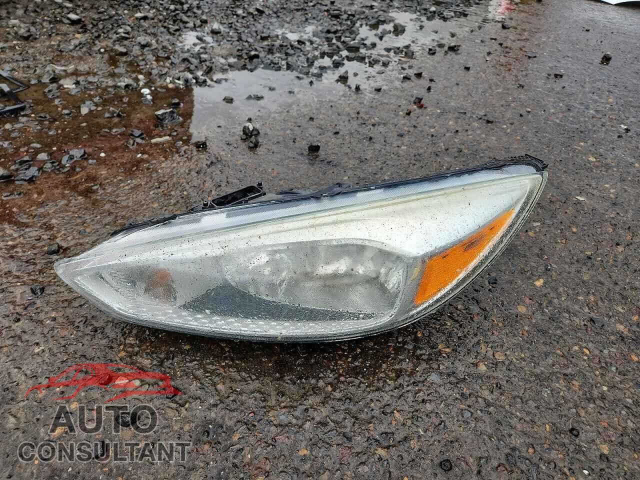 FORD FOCUS 2015 - 1FADP3F2XFL369713