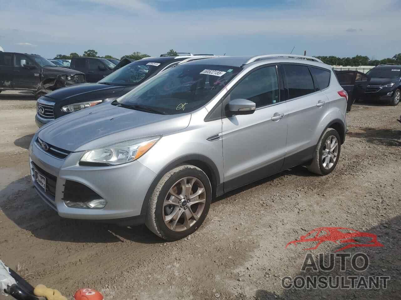 FORD ESCAPE 2016 - 1FMCU0J96GUB71882