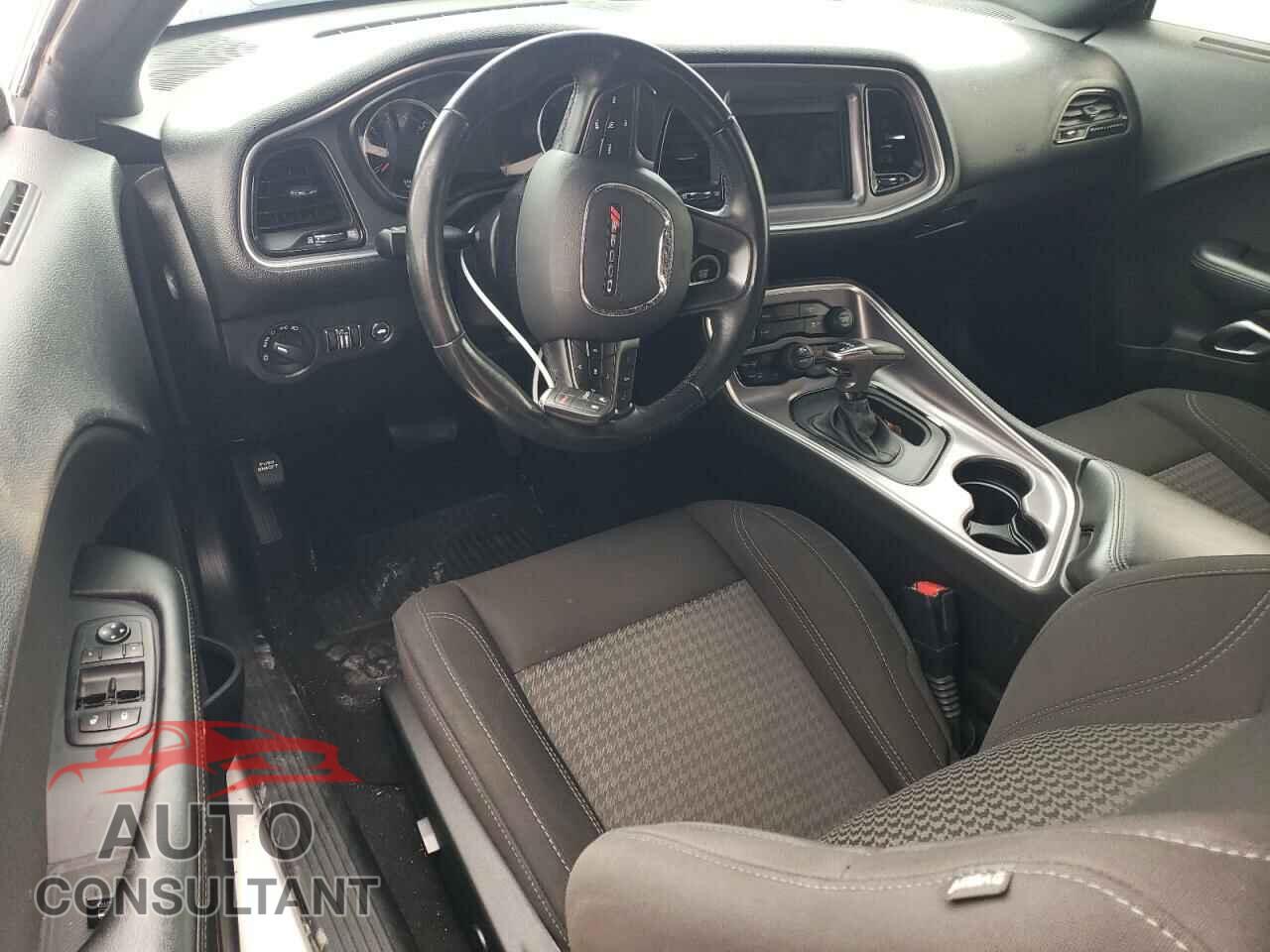 DODGE CHALLENGER 2019 - 2C3CDZAGXKH675097