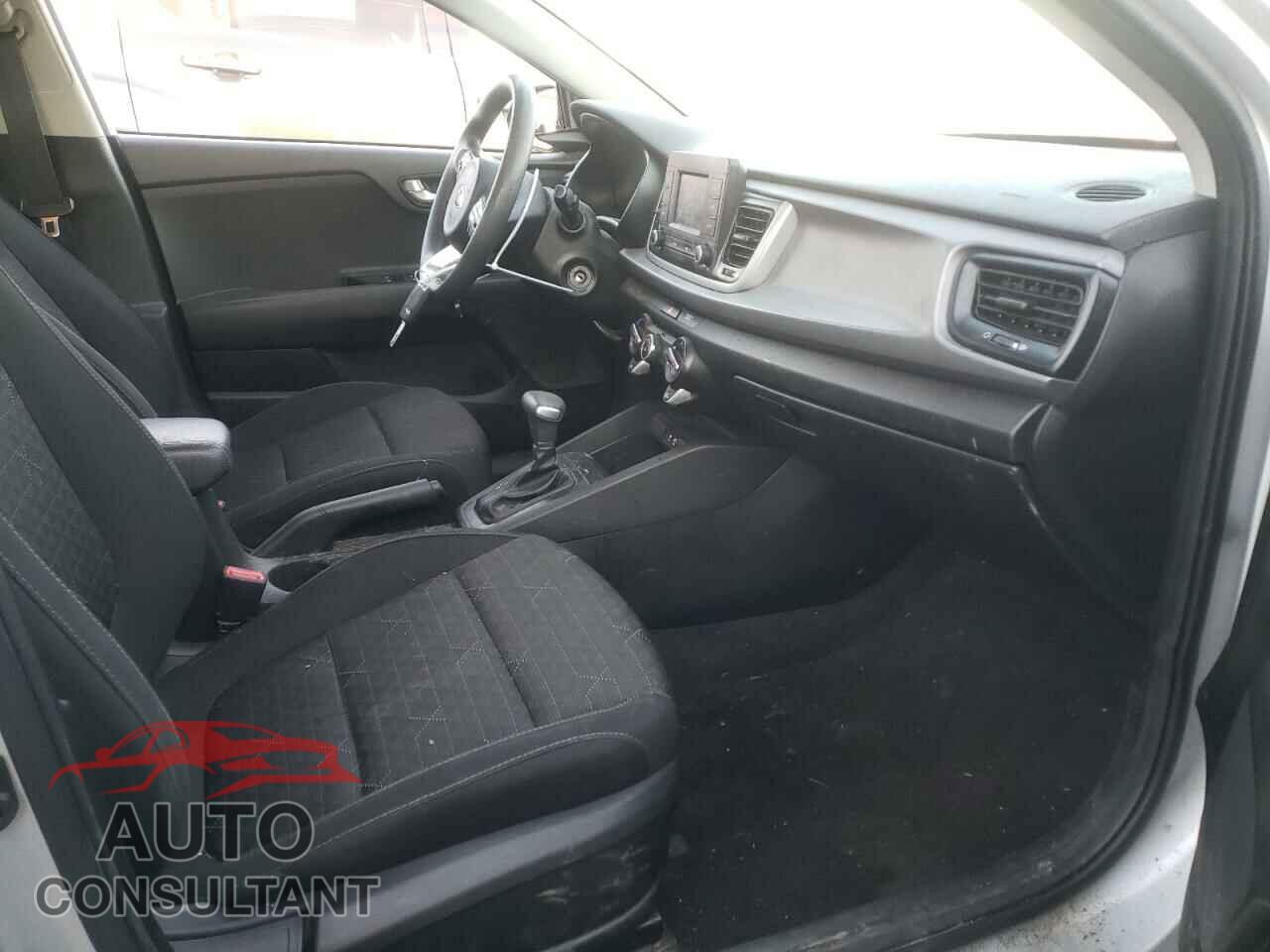 KIA RIO 2018 - 3KPA24ABXJE136358