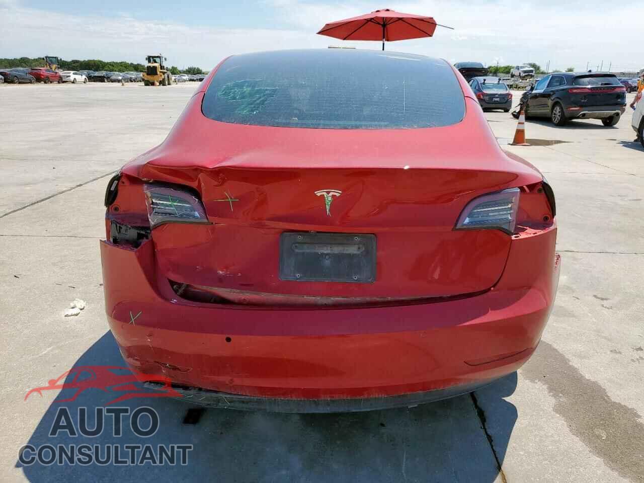 TESLA MODEL 3 2021 - 5YJ3E1EAXMF964683
