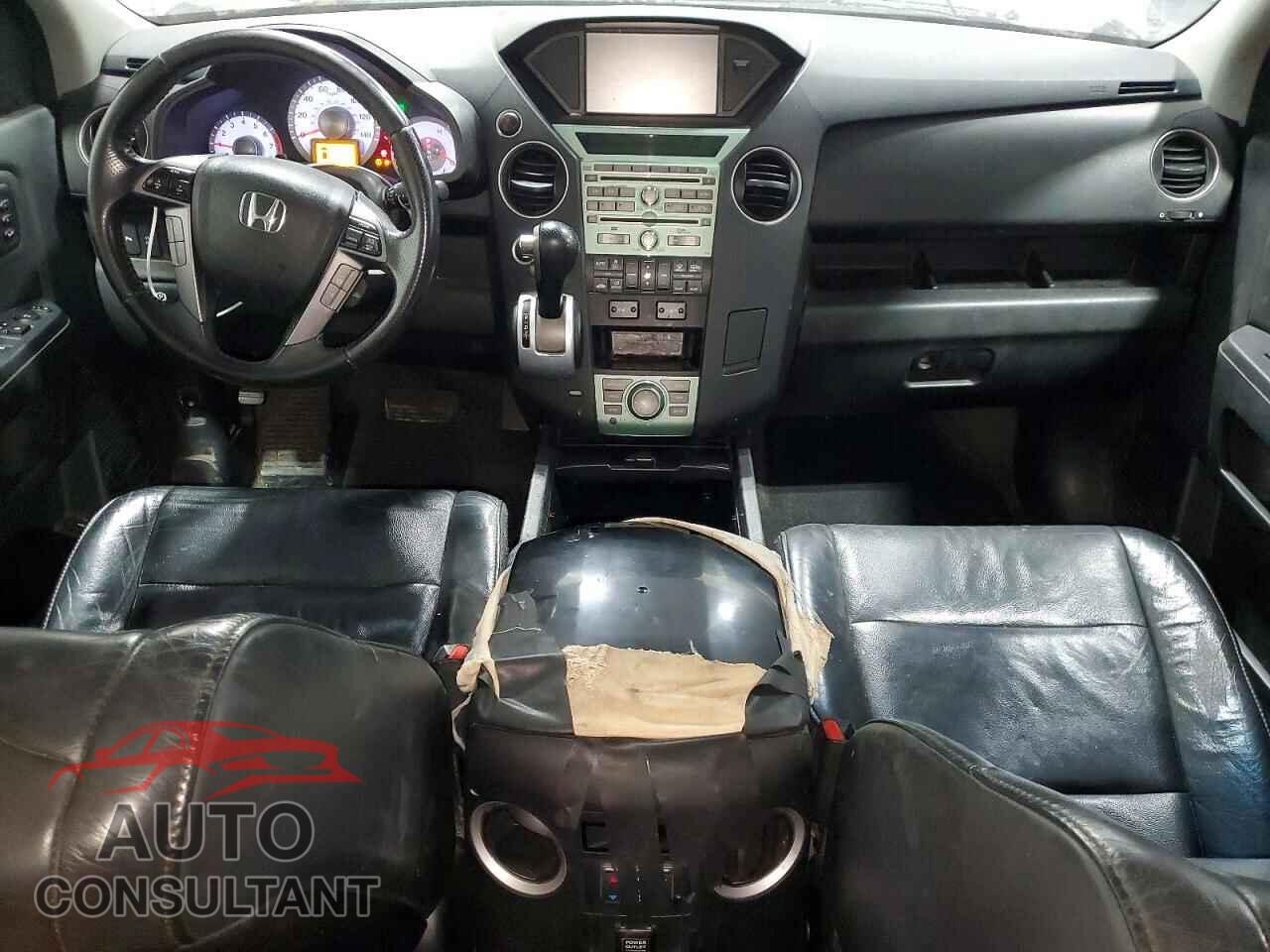 HONDA PILOT 2011 - 5FNYF4H92BB061107