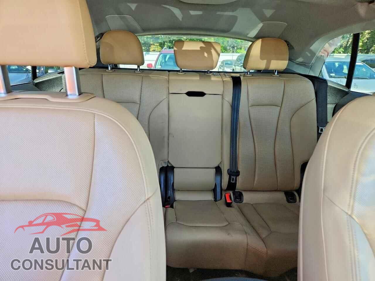 AUDI Q8 2019 - WA1BVAF10KD008024