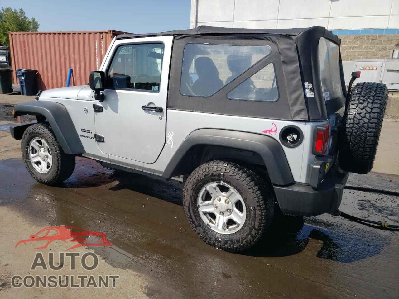 JEEP WRANGLER 2011 - 1J4AA2D15BL582091