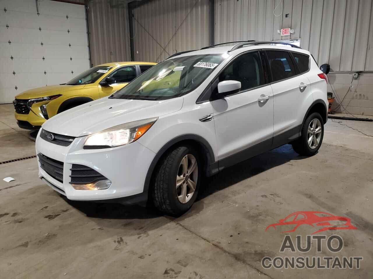 FORD ESCAPE 2015 - 1FMCU0GX8FUC89176