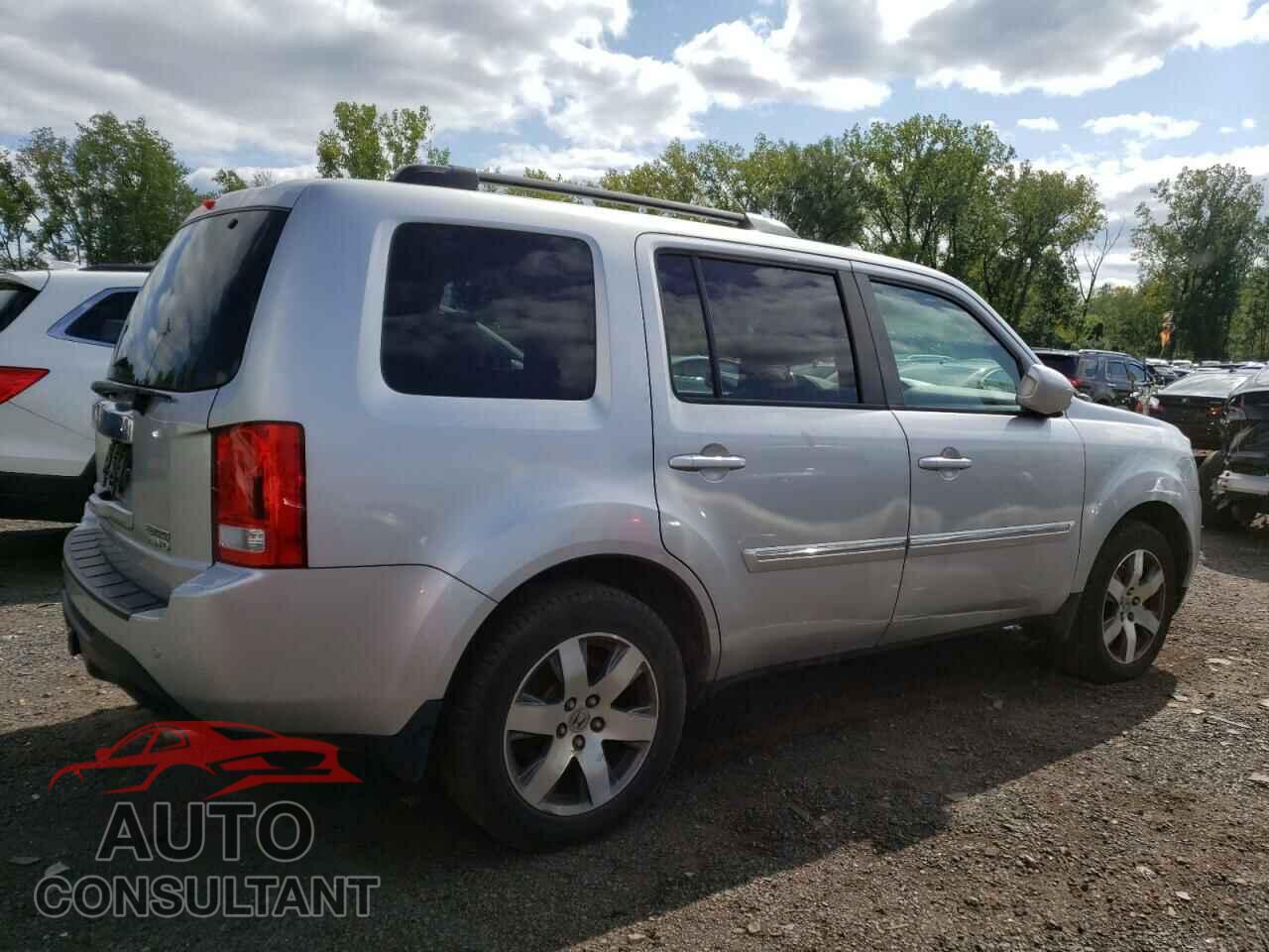 HONDA PILOT 2014 - 5FNYF4H95EB005103