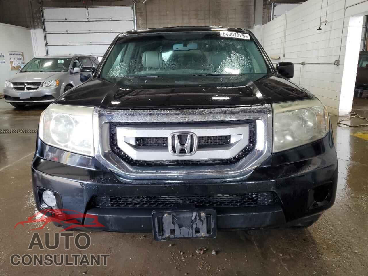 HONDA PILOT 2009 - 5FNYF48609B007739