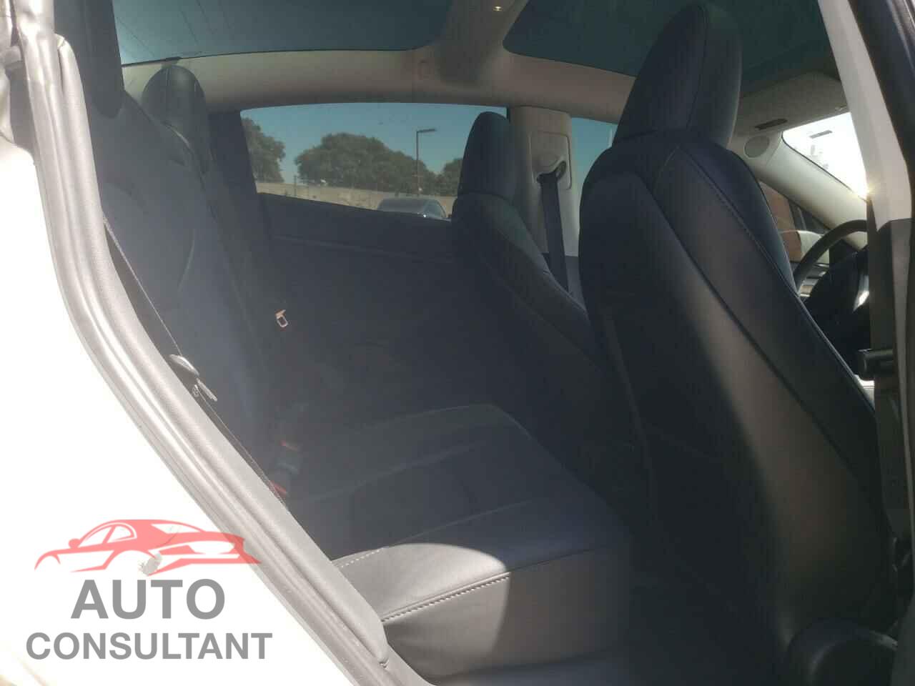TESLA MODEL 3 2023 - 5YJ3E1EA8PF543775