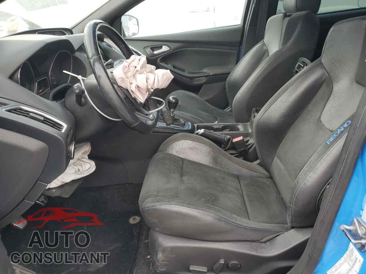 FORD FOCUS 2017 - WF0DP3TH7H4123019