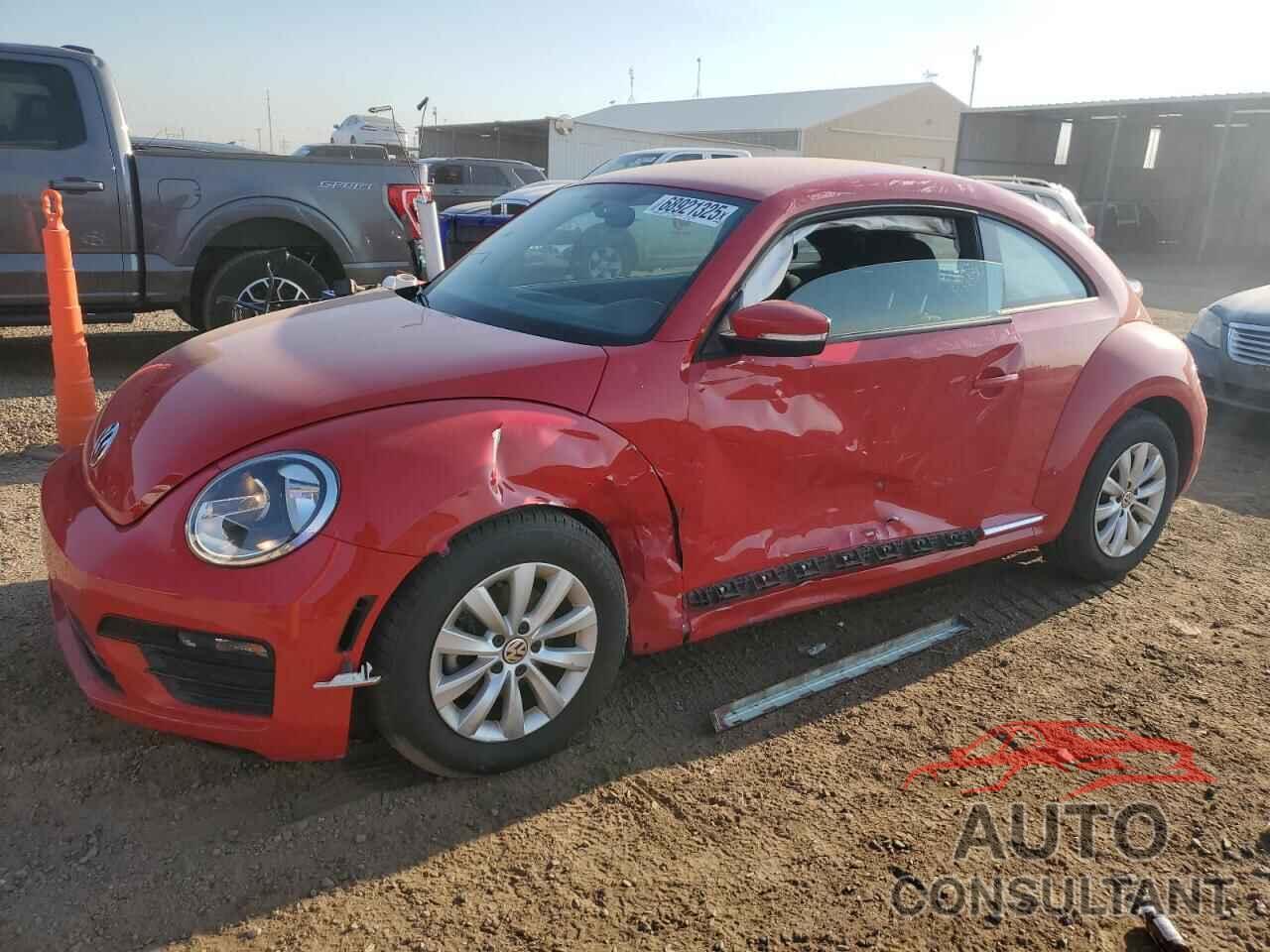 VOLKSWAGEN BEETLE 2019 - 3VWFD7AT2KM712538