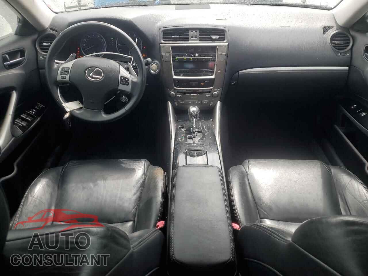 LEXUS IS 2013 - JTHBF5C27D5189058