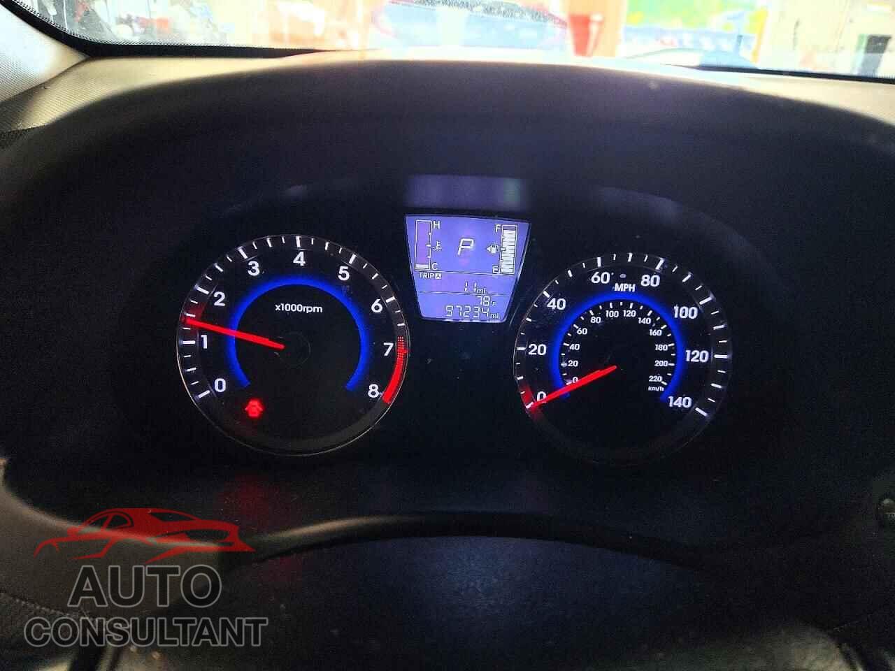HYUNDAI ACCENT 2017 - KMHCT5AE7HU302073