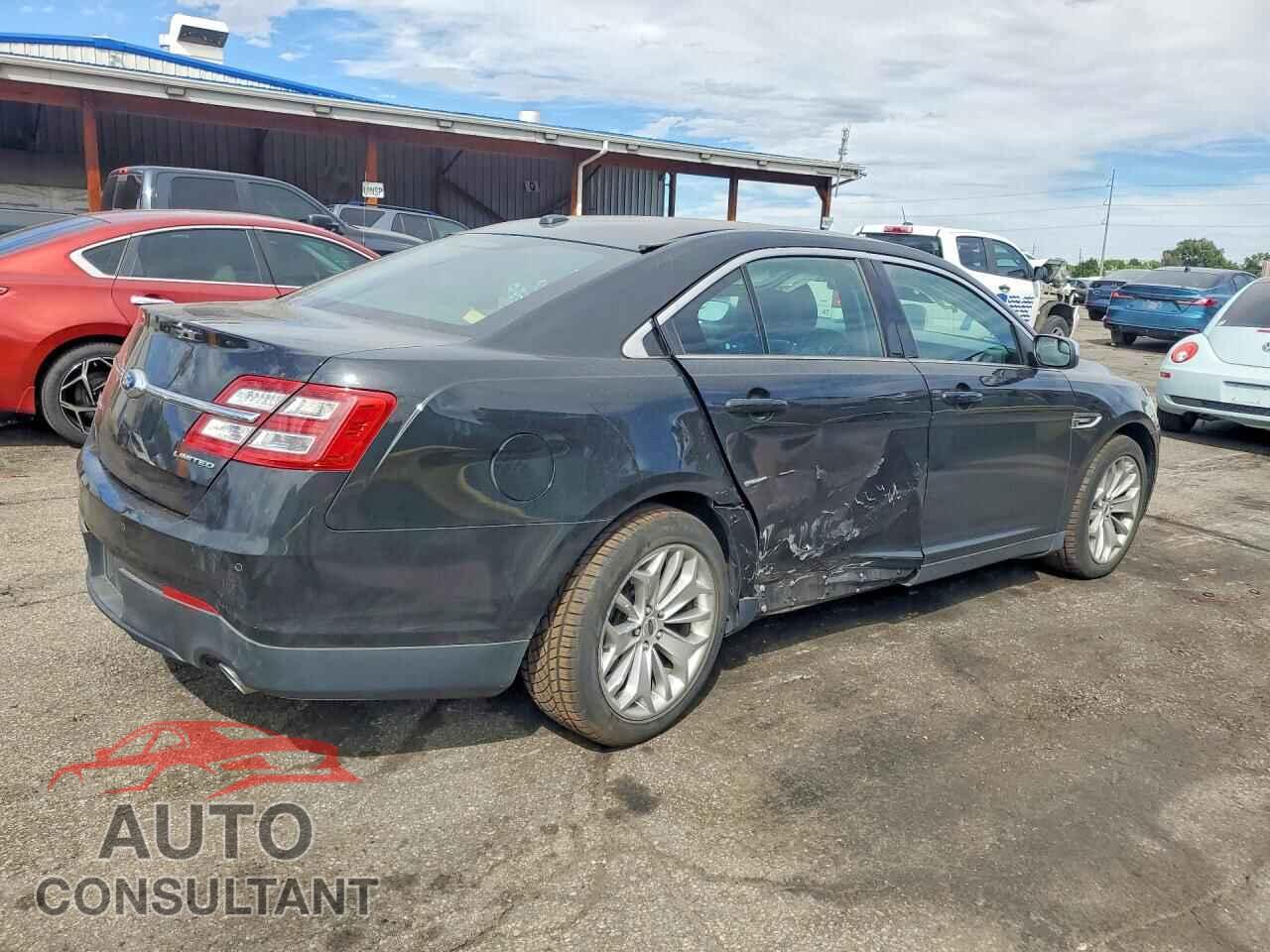 FORD TAURUS 2015 - 1FAHP2F83FG114801