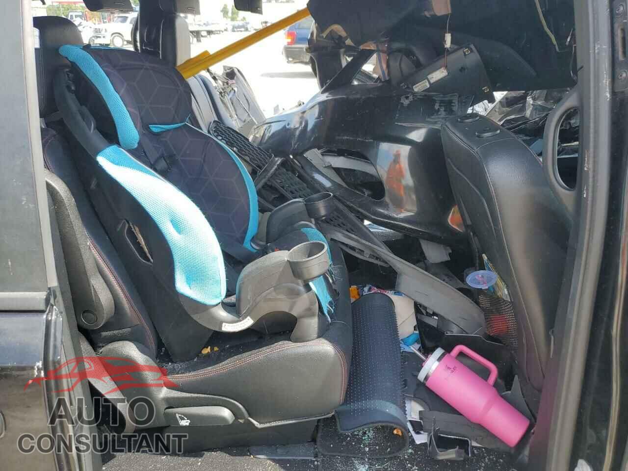 DODGE CARAVAN 2017 - 2C4RDGEGXHR740411