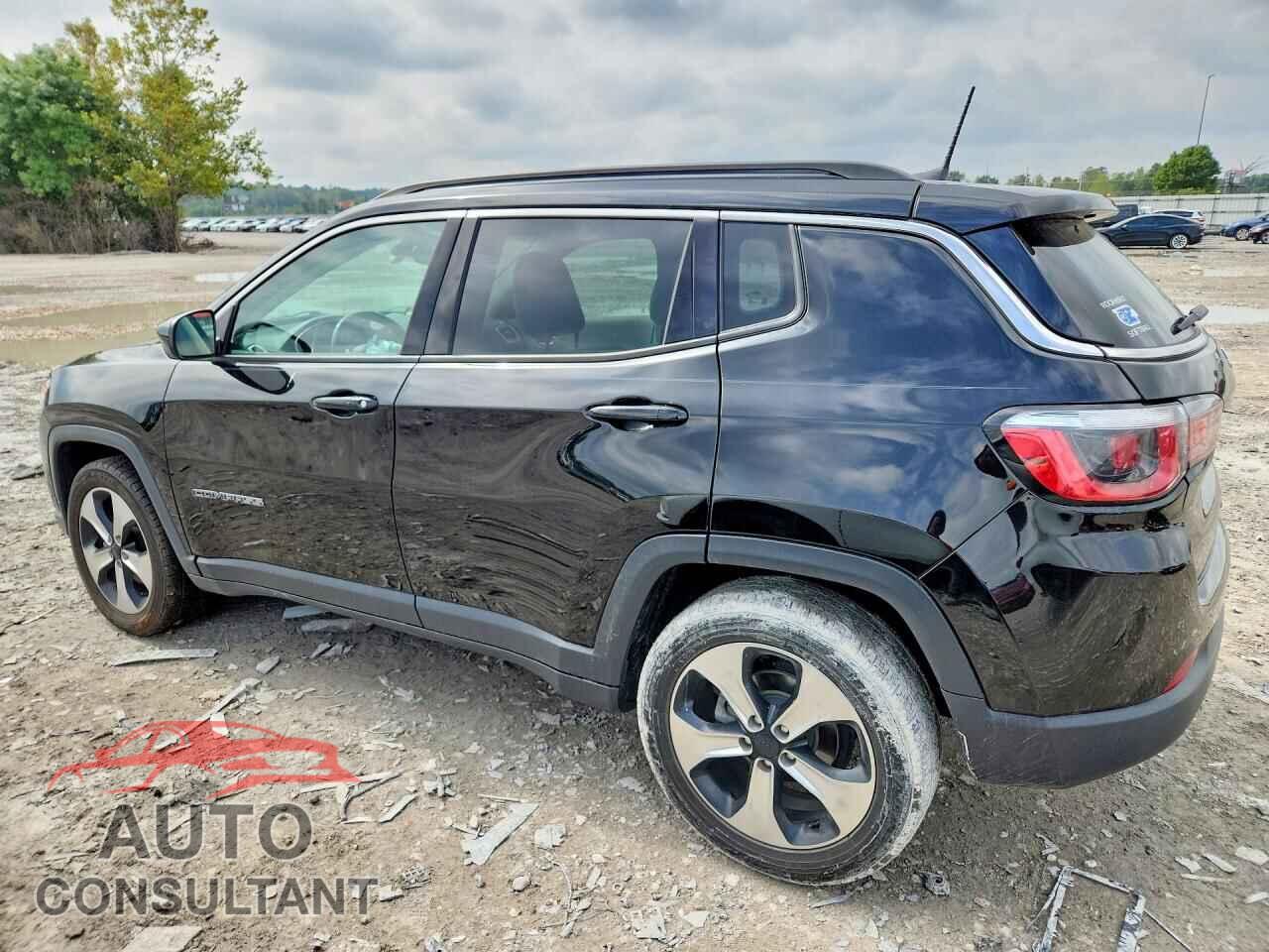 JEEP COMPASS LA 2017 - 3C4NJCBB2HT669260