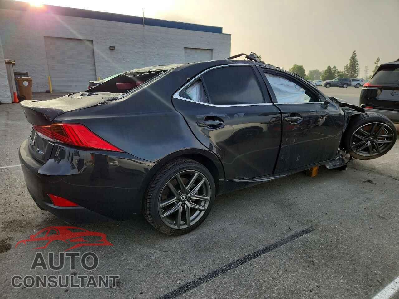 LEXUS IS 2020 - JTHGA1D21L5104001