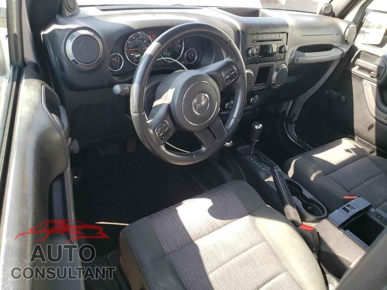 JEEP WRANGLER 2011 - 1J4AA2D15BL582091