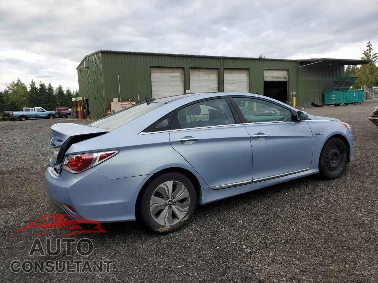 HYUNDAI SONATA 2013 - KMHEC4A43DA069475