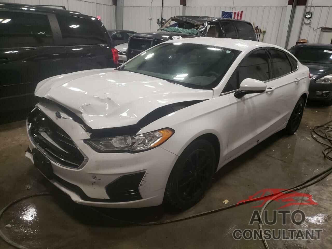 FORD FUSION 2020 - 3FA6P0H72LR129021