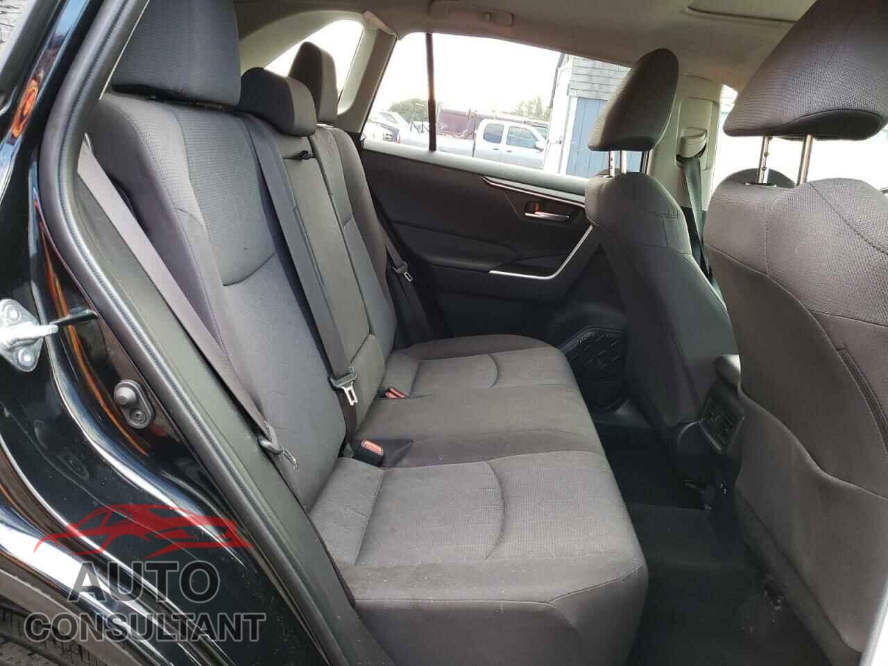 TOYOTA RAV4 2019 - JTMP1RFV9KD506778