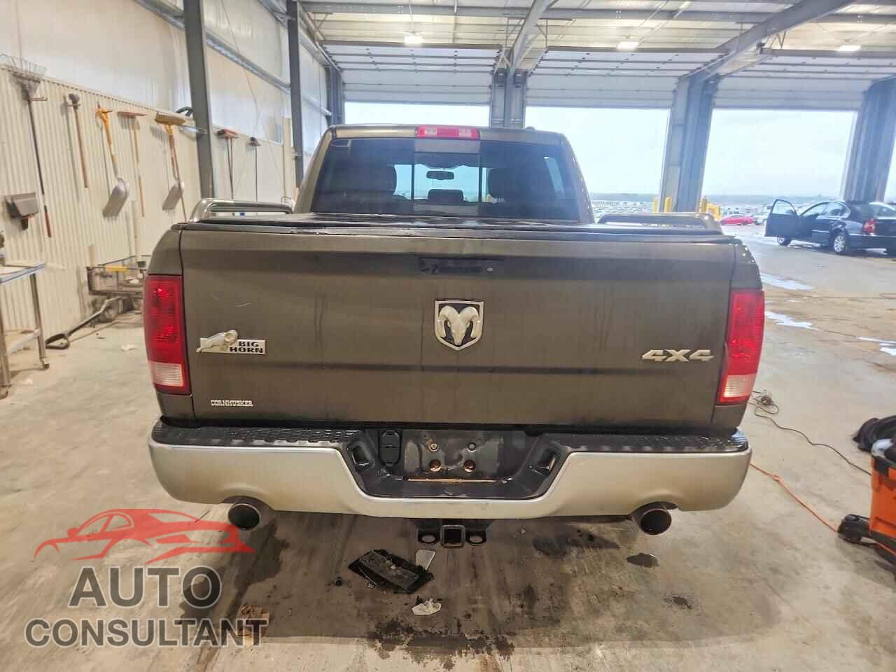 DODGE RAM 1500 2012 - 1C6RD7LT8CS153901