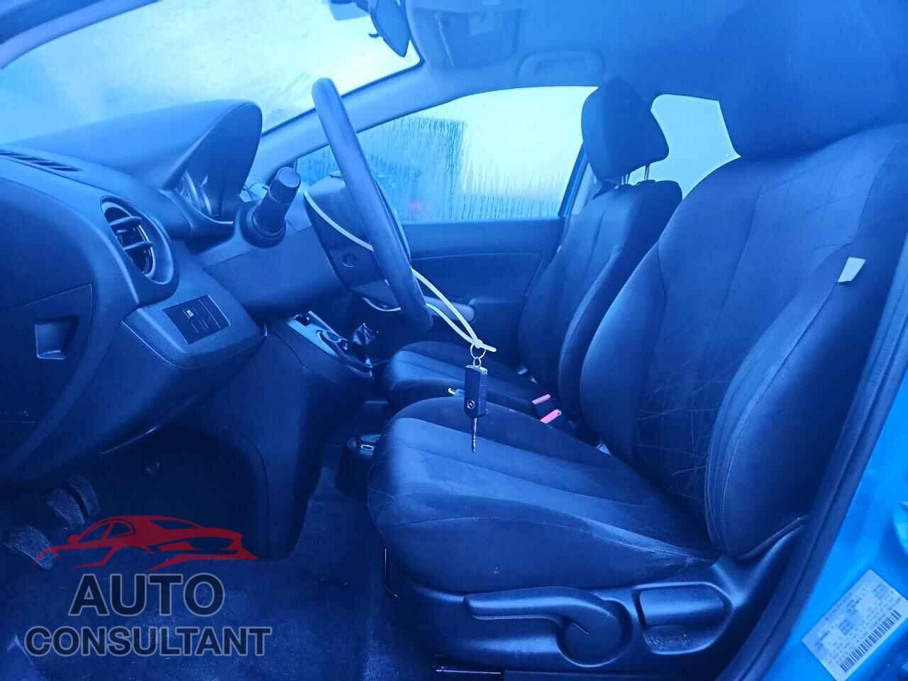 MAZDA 2 2011 - JM1DE1HZ7B0120537