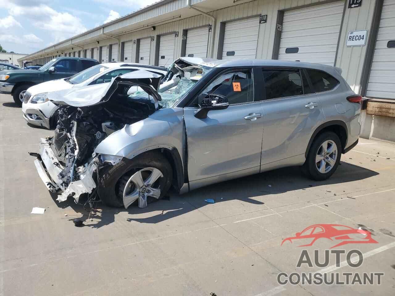 TOYOTA HIGHLANDER 2023 - 5TDKDRAH4PS045455