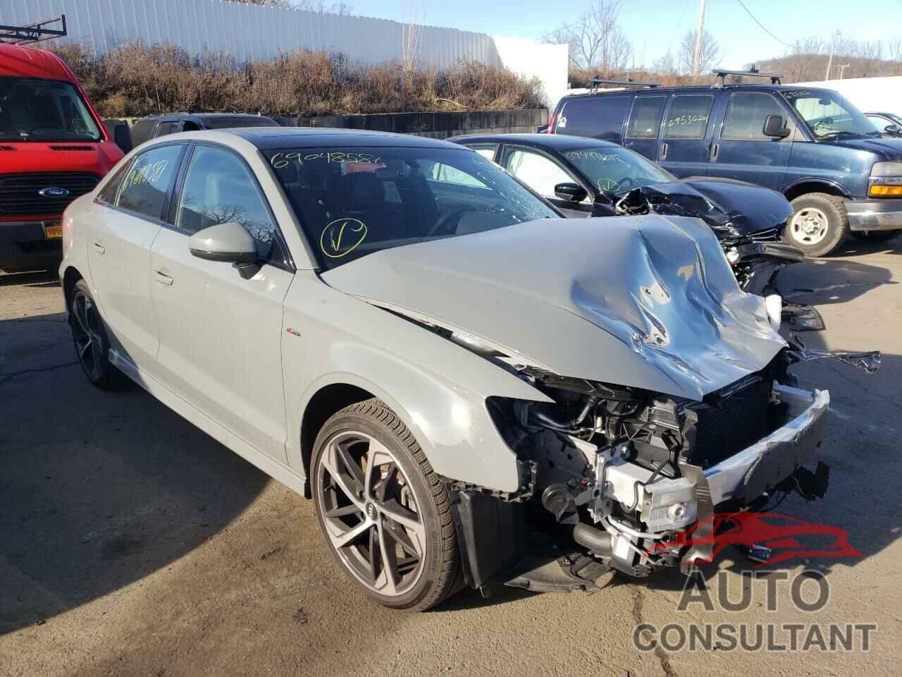 AUDI A3 2020 - WAUBEGFF8LA105511