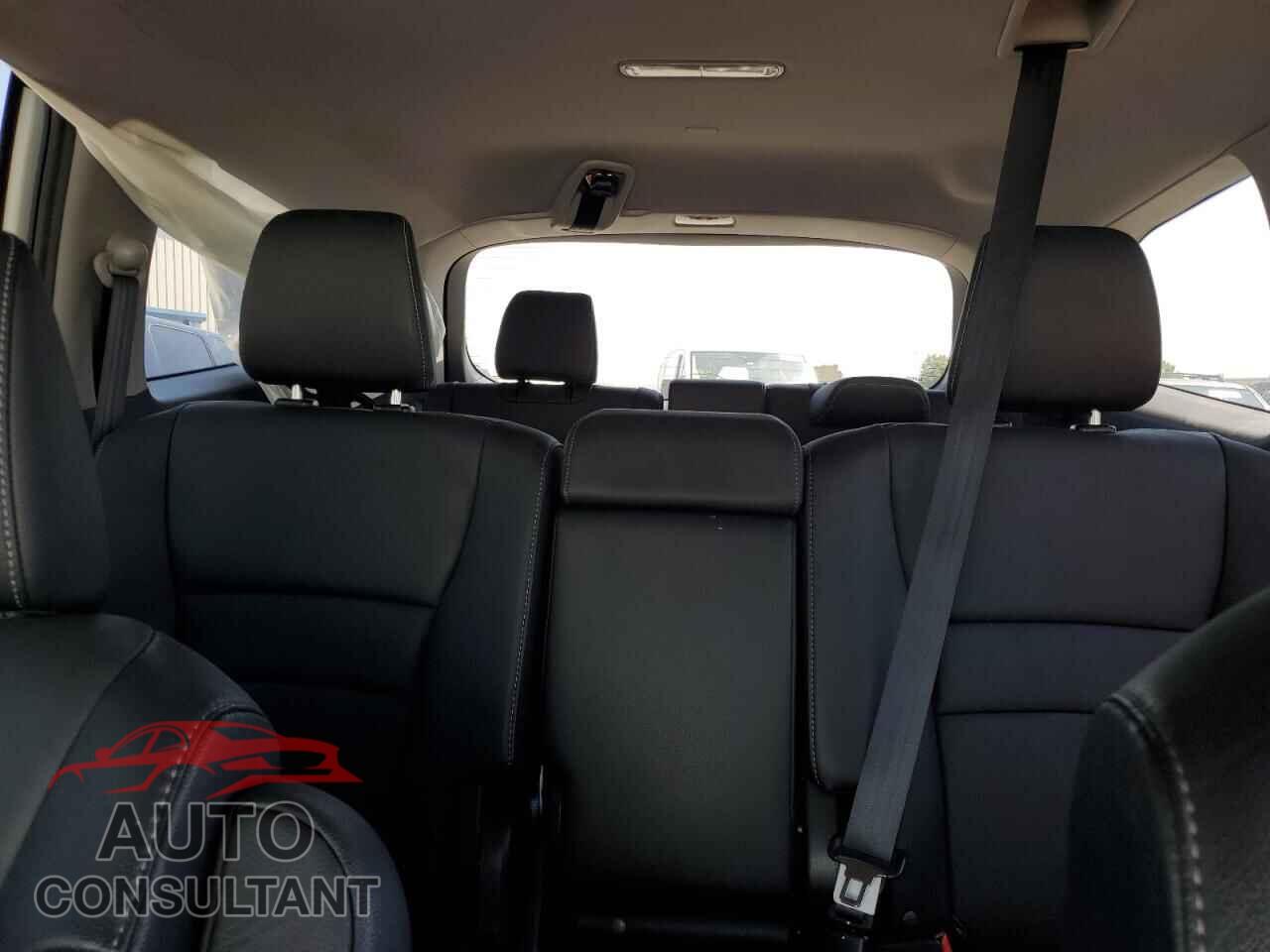 HONDA PILOT 2021 - 5FNYF5H56MB031744