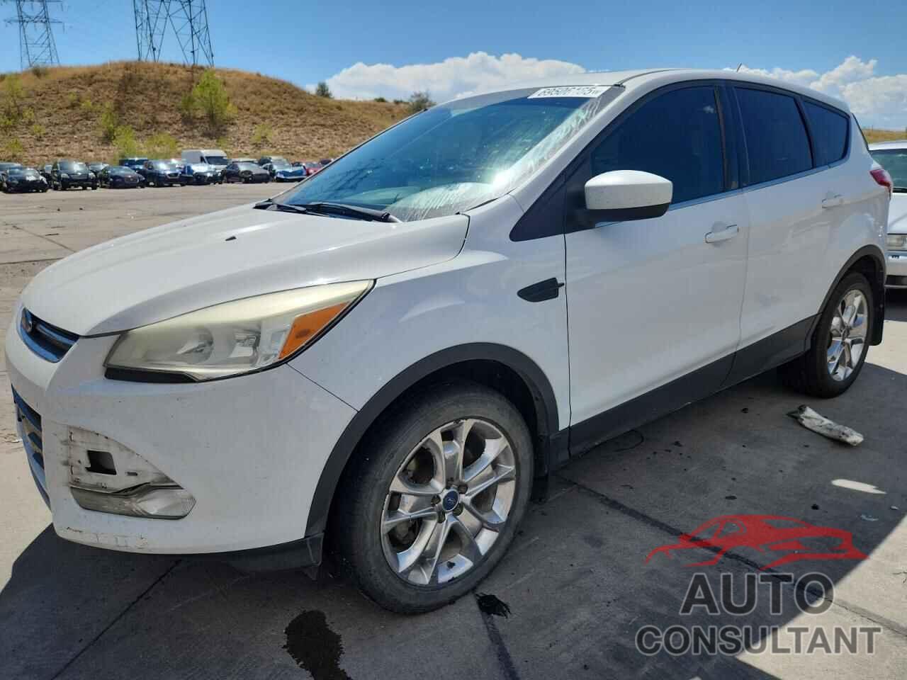 FORD ESCAPE 2015 - 1FMCU9G99FUA81460