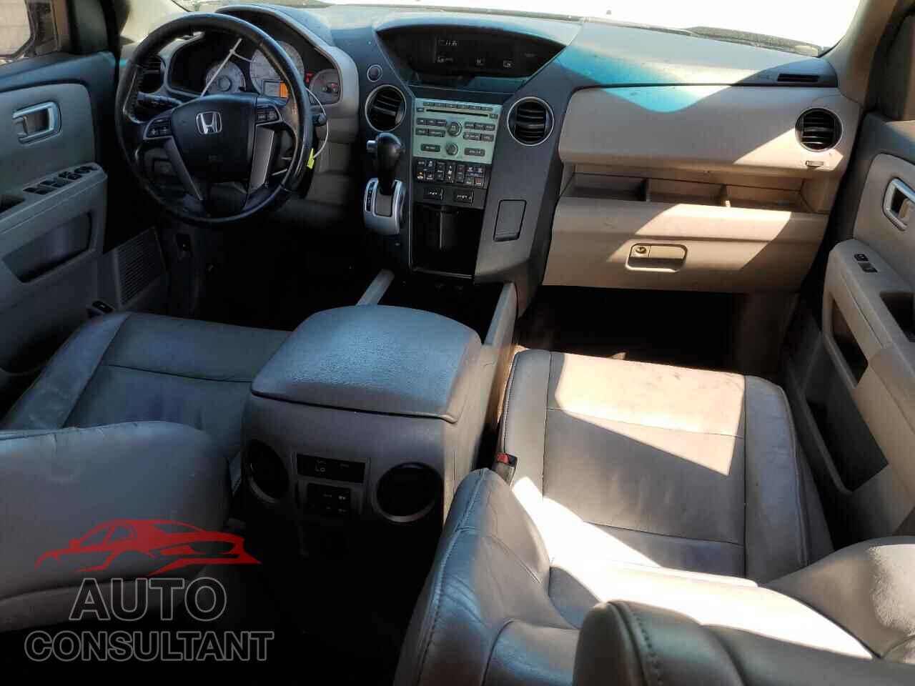 HONDA PILOT 2011 - 5FNYF3H51BB019003