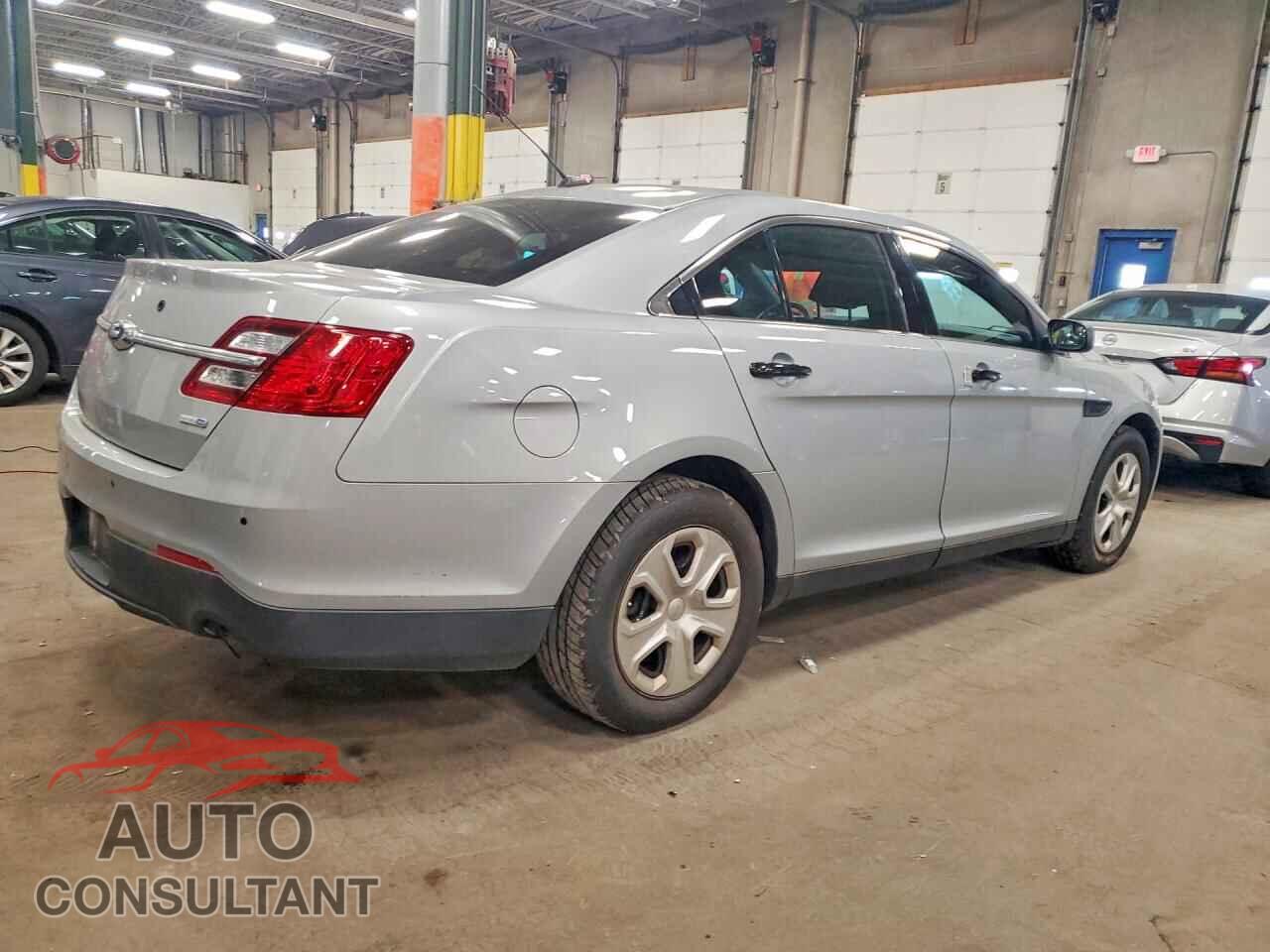 FORD TAURUS 2013 - 1FAHP2M88DG202145