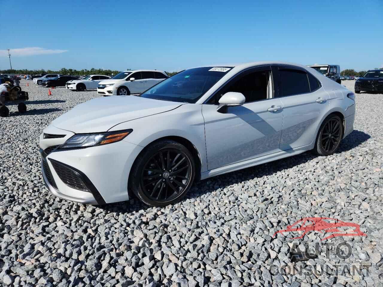 TOYOTA CAMRY 2022 - 4T1K31AK3NU043491