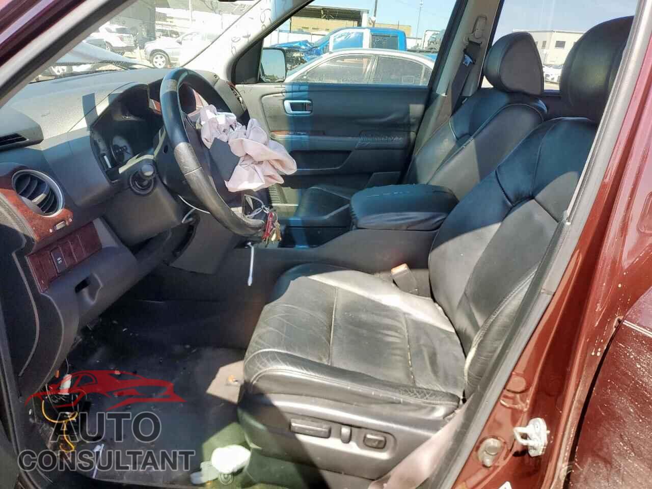 HONDA PILOT 2011 - 5FNYF3H54BB010540