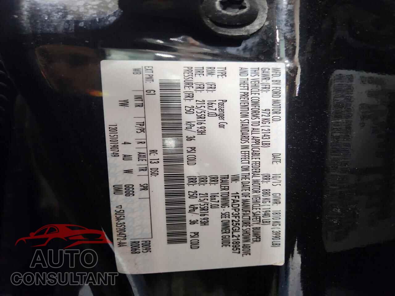 FORD FOCUS 2016 - 1FADP3F25GL218957