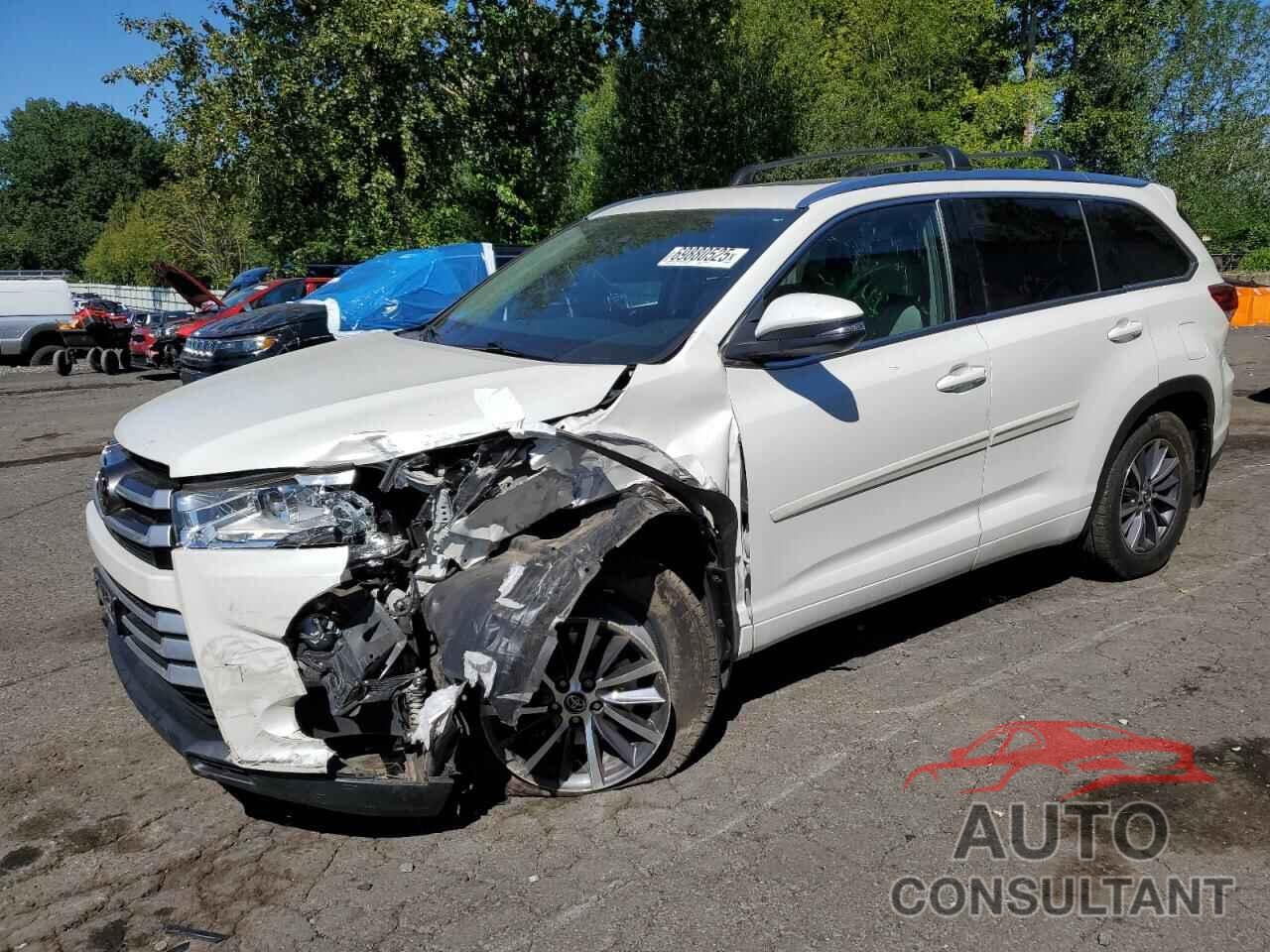 TOYOTA HIGHLANDER 2017 - 5TDJZRFH9HS446068