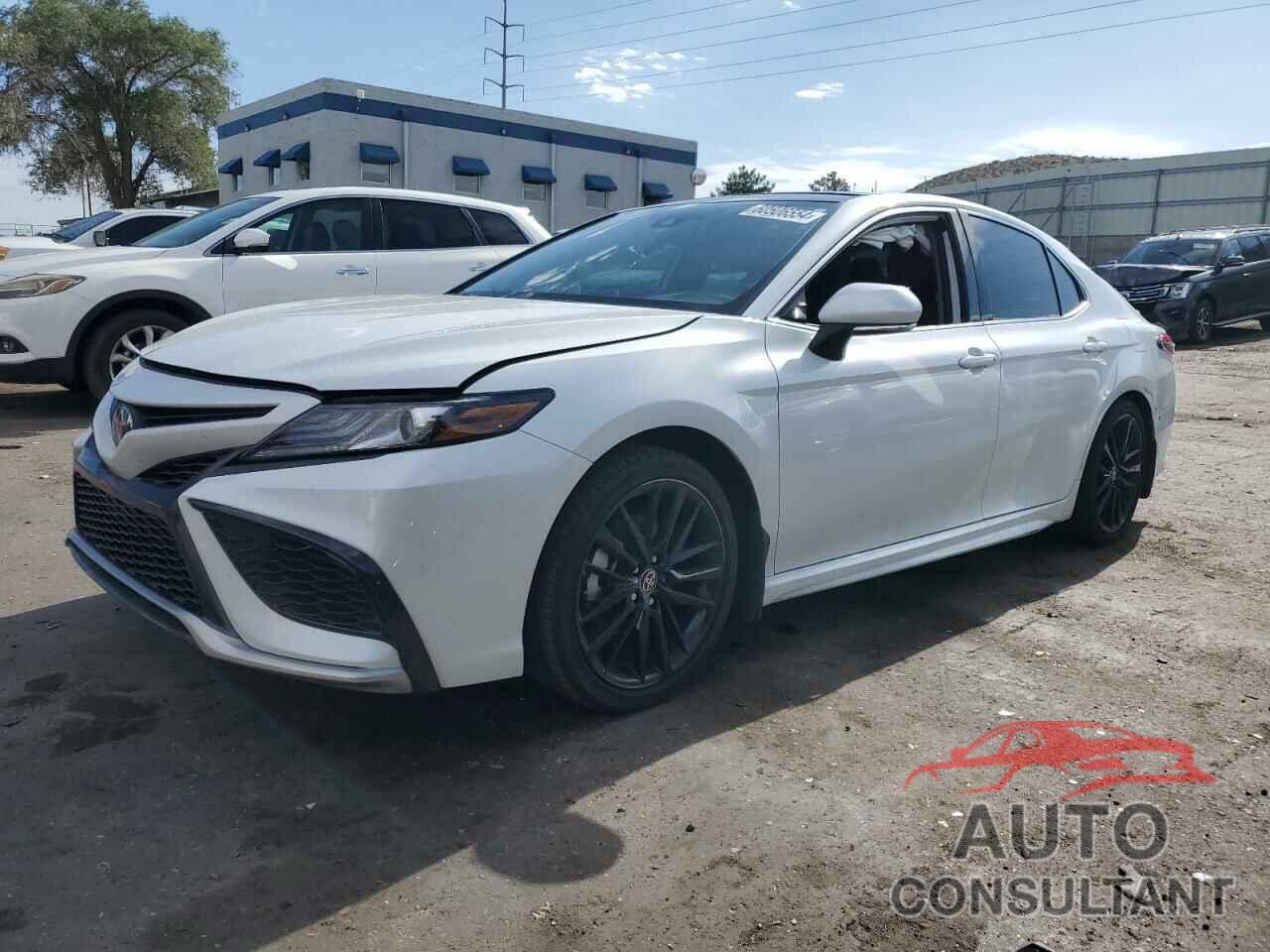TOYOTA CAMRY 2023 - 4T1K61AK1PU790713