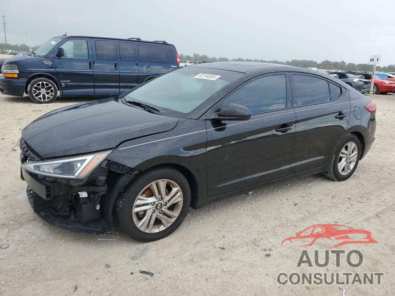 HYUNDAI ELANTRA 2019 - 5NPD84LF1KH454314