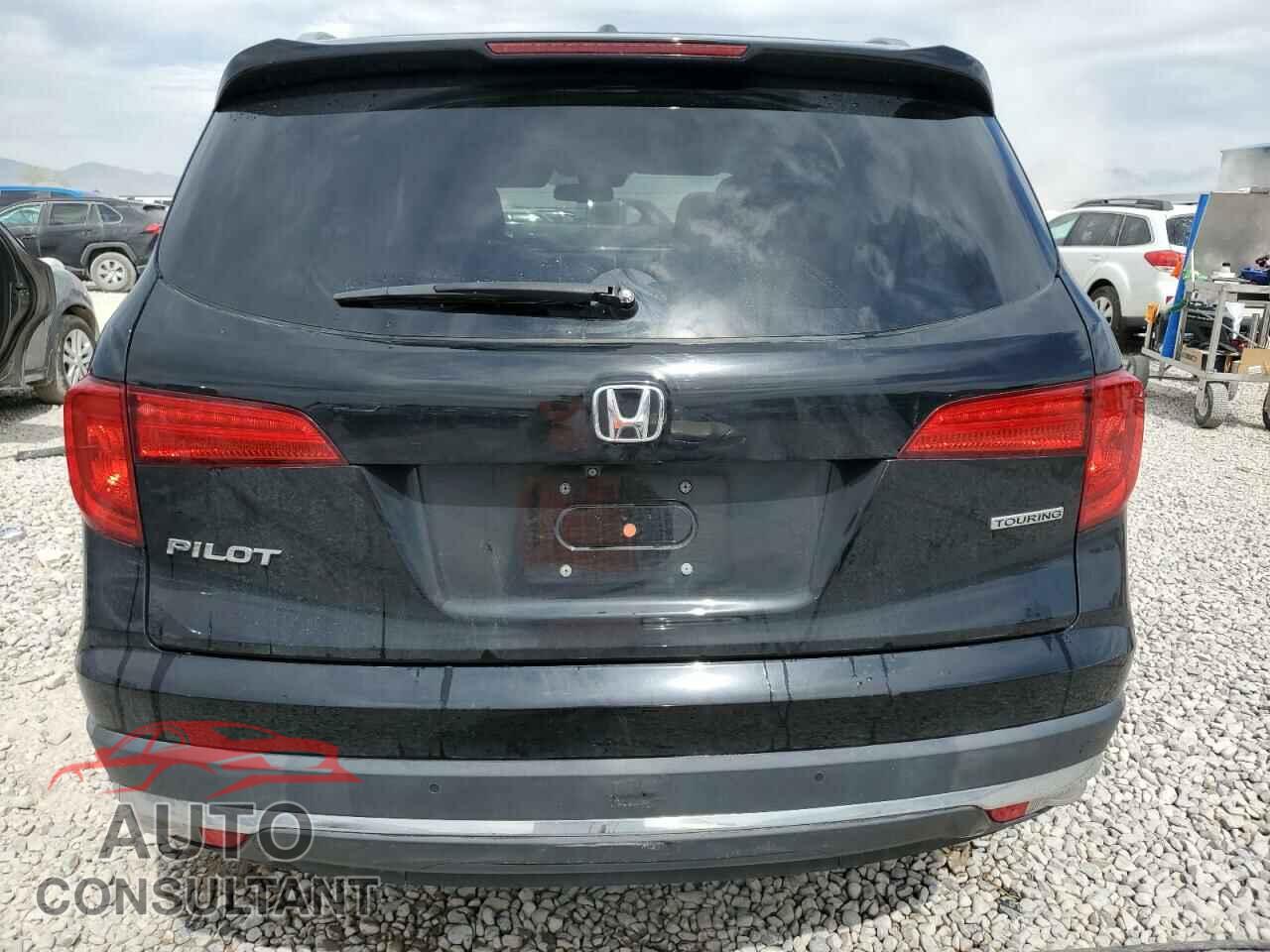 HONDA PILOT 2018 - 5FNYF5H99JB002768