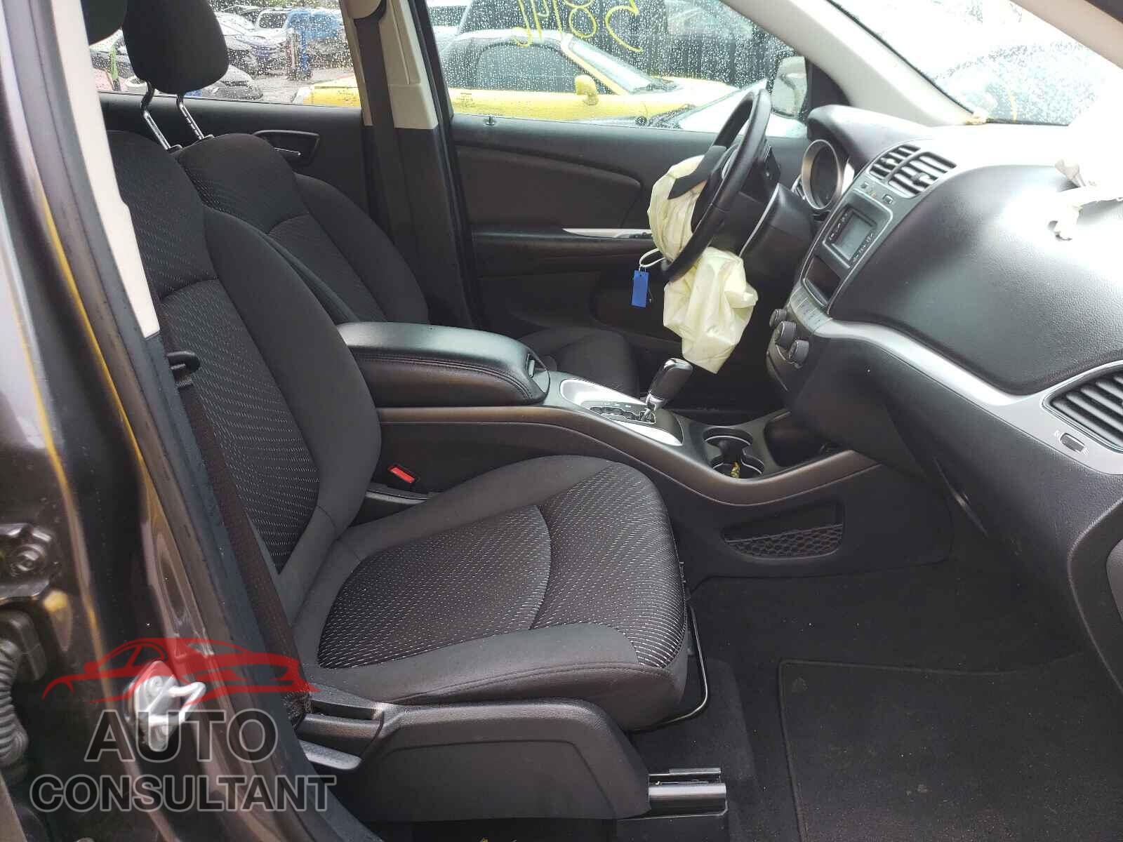 DODGE JOURNEY 2018 - 3C4PDCAB3JT521285