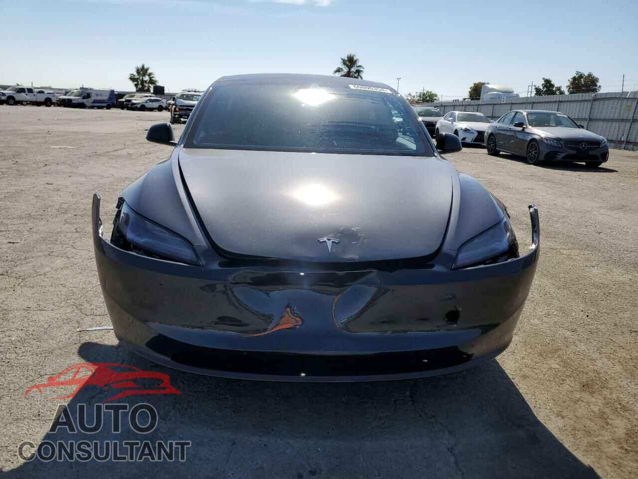 TESLA MODEL 3 2024 - 5YJ3E1EA3RF746382