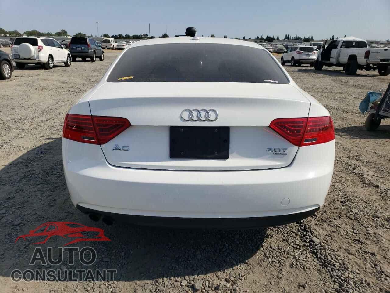 AUDI A5 2013 - WAUCFAFR3DA038133