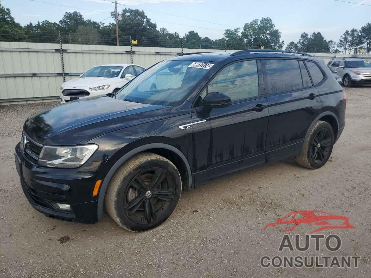 VOLKSWAGEN TIGUAN 2019 - 3VV3B7AX1KM091843