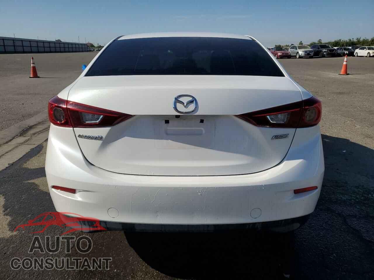 MAZDA 3 2017 - 3MZBN1U70HM106882