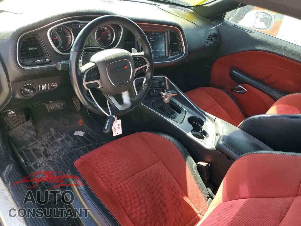 DODGE CHALLENGER 2018 - 2C3CDZGG2JH184402