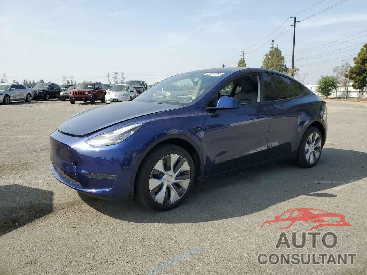 TESLA MODEL Y 2023 - 7SAYGDEE8PA090245