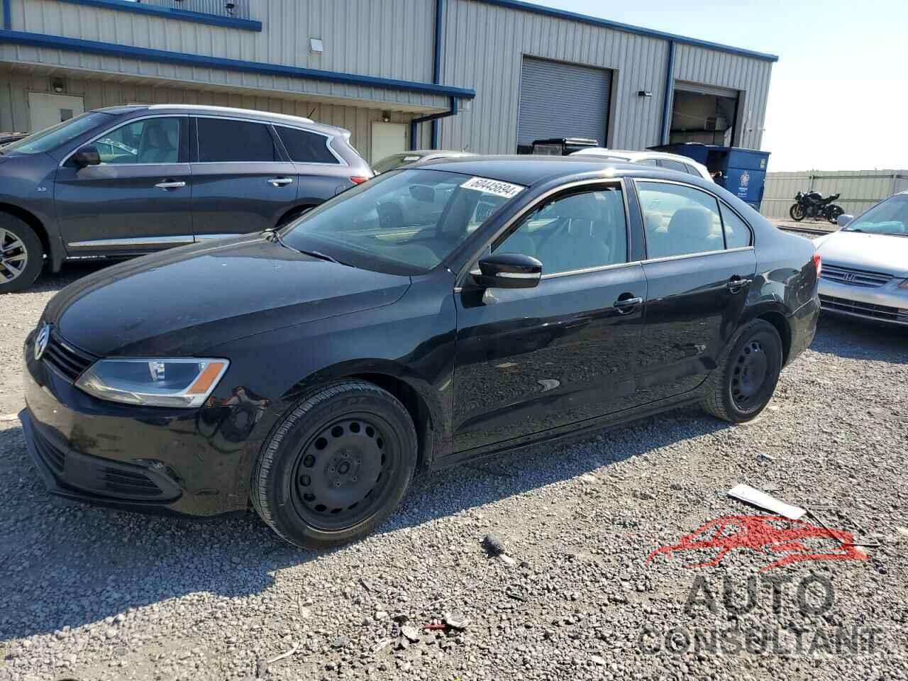 VOLKSWAGEN JETTA 2011 - 3VWDZ7AJ9BM301435