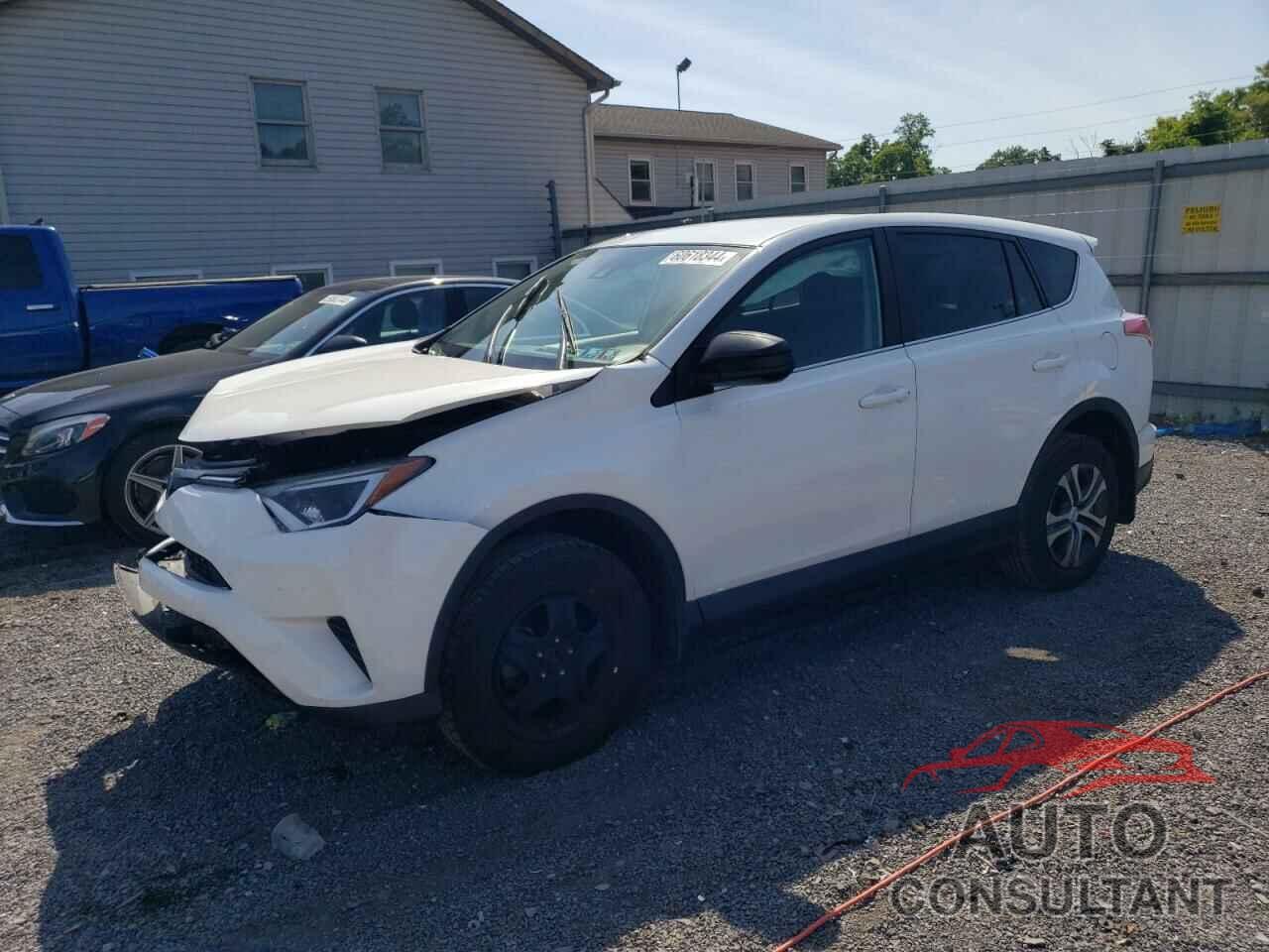 TOYOTA RAV4 2018 - 2T3BFREV2JW856171