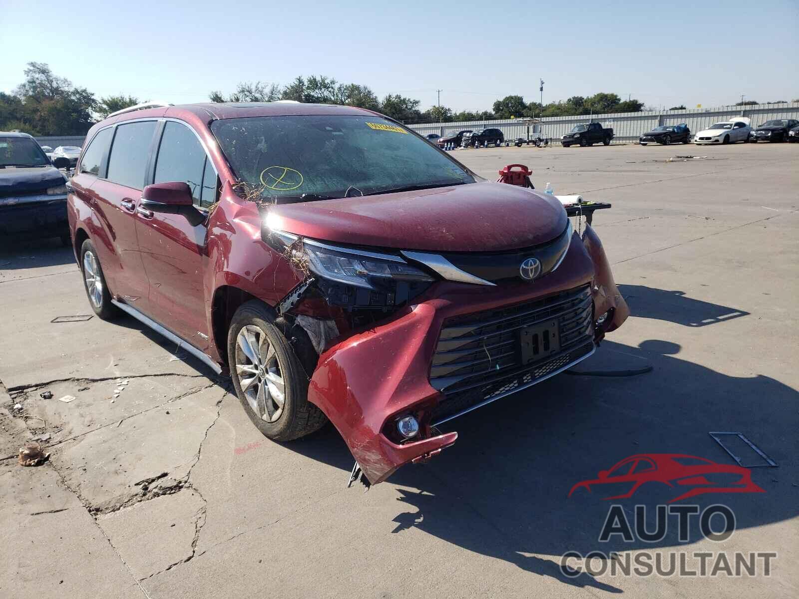 TOYOTA SIENNA 2021 - 5TDZRKEC7MS008515